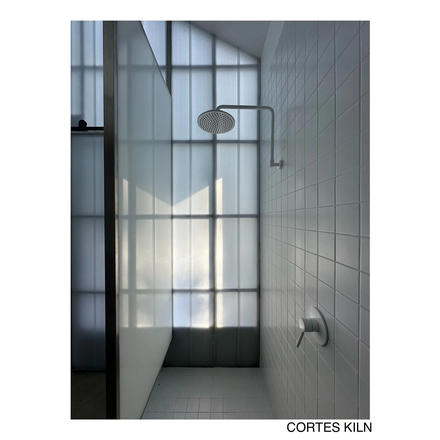 Cortes Kiln

1 Bedroom House
BnB short term rental
Dm for bookings
.
Located In Gapsted Vic.
.
.
.
.
Photos by Ronaldo Cortes
Designed by @whisperingsmith_