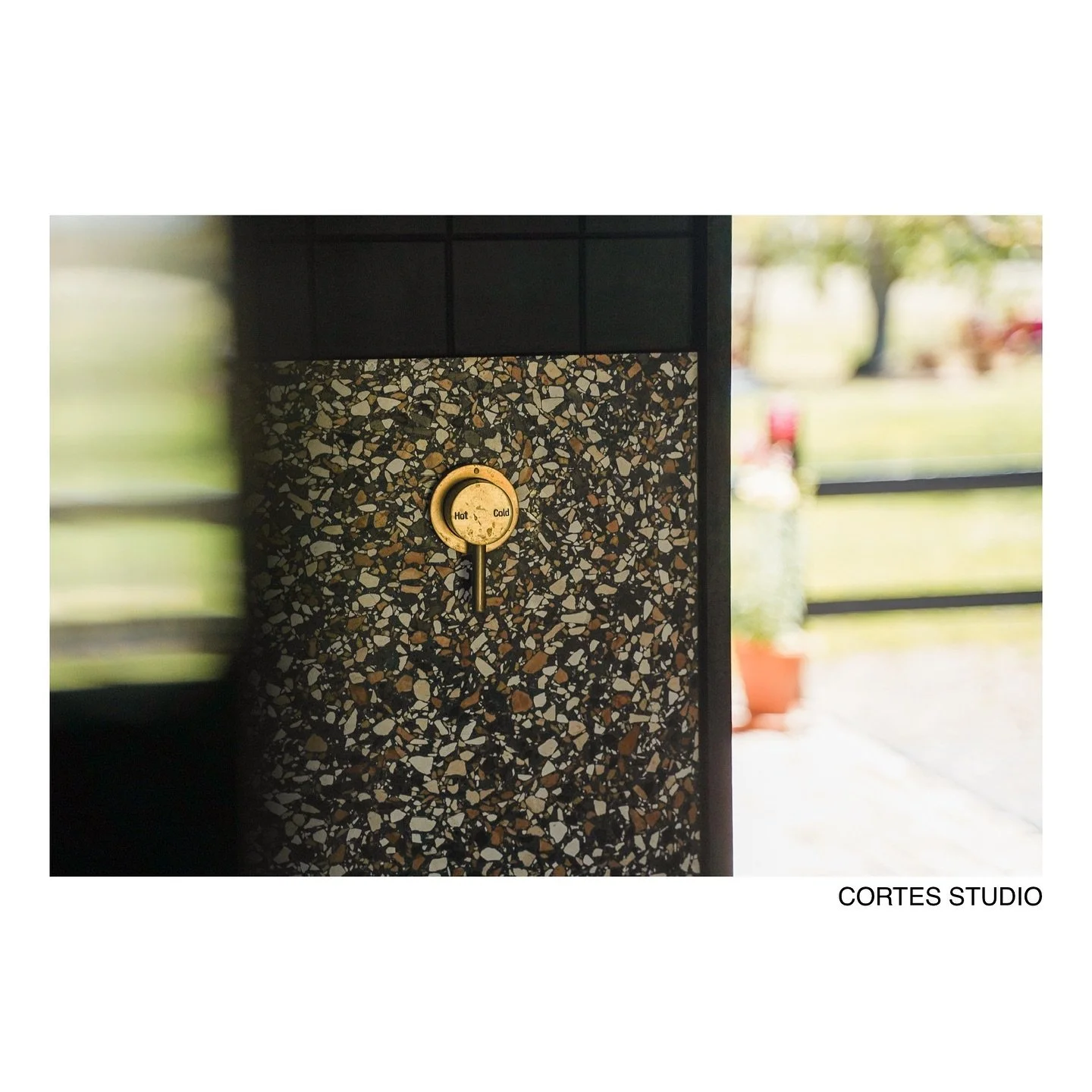 Cortes Studio

1 bedroom Studio
BnB short term rental
Dm for bookings
.
Located In Gapsted Vic.
.
.
.
.
Photos by @thekback 
Designed by Ronaldo Cortes