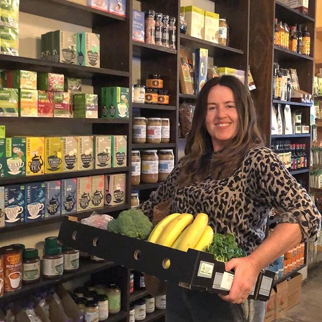 One of our regular customers Michelle doing her last minute grocery shop!! Couldn&rsquo;t keep our doors open without all of our loyal customers, you guys have helped us get through the worst times so thank you all so much 💛🍏🥬🍠🍎🍒🍏🍊🍊🍓🍆🌶😉?