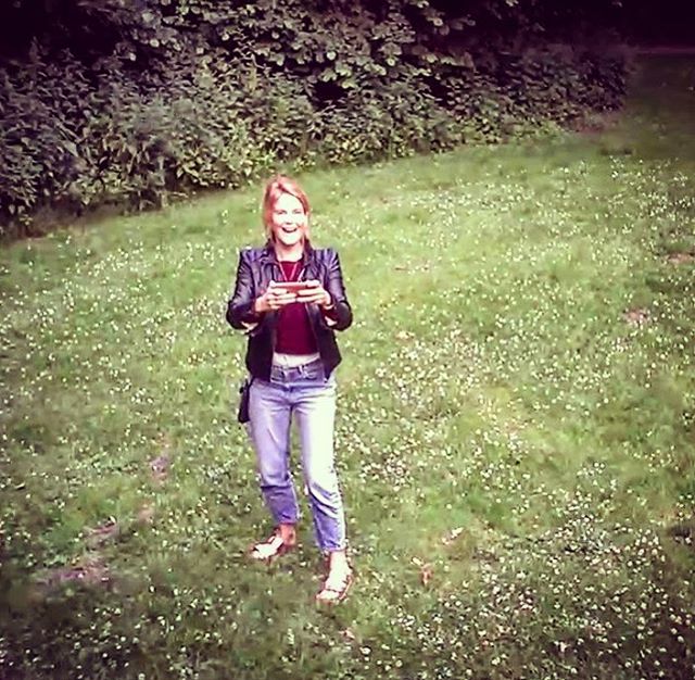 That moment you make it fly ๐ป๐คธ๐ผโโ๏ธ๐๐ณ๐ฝ๐you even forget about the ๐ถ๐ฉ you stepped in 5 min prior ๐๐ท #pinkdrone #minidrone #droneselfie #dronefly #elfie #soexcited #happyface #flying #suncat #suncatproductions