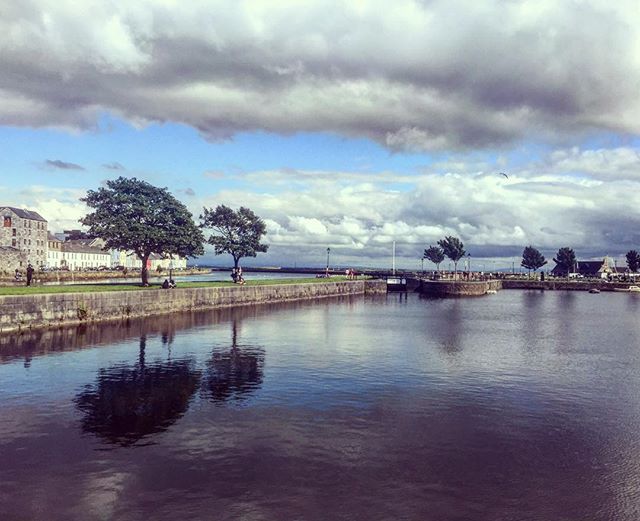 Galway โ
๏ธ๐ป๐ฌ #ireland #clouds #galway #galwayfilmfleadh #cinematography #filmlife #travel #wanderlust