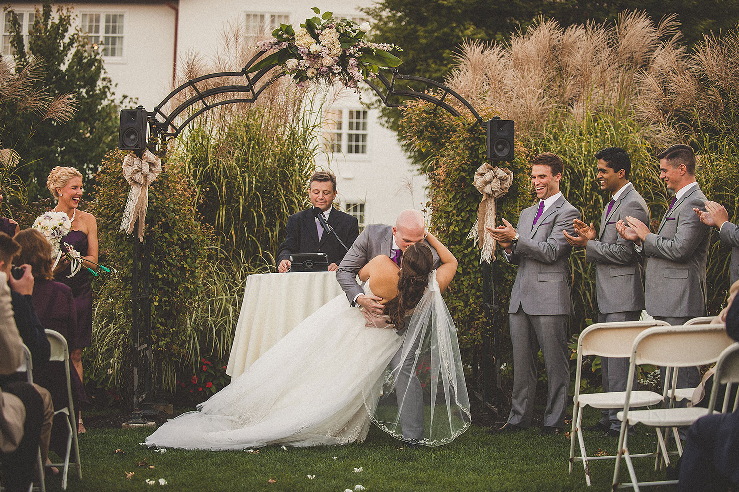 pat-robinson-photography-normandy-farm-wedding-15.jpg