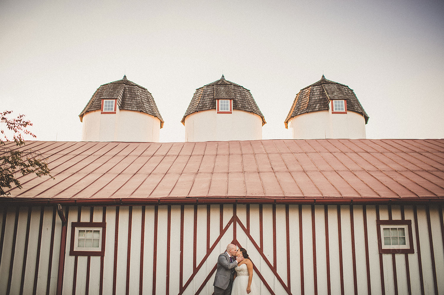 pat-robinson-photography-normandy-farm-wedding-22.jpg