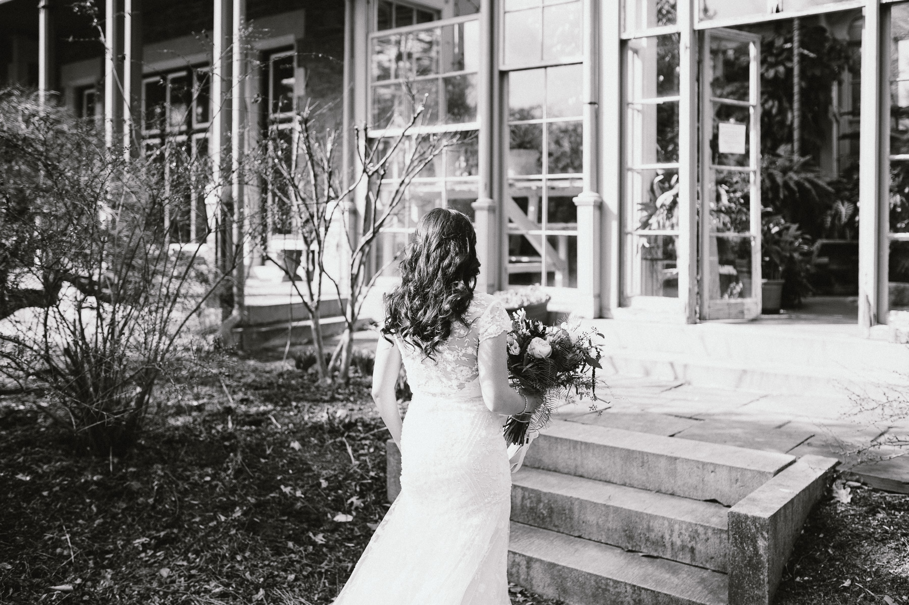 The_Carriage_House_at_Rockwood_Park_wedding_photo035.jpg