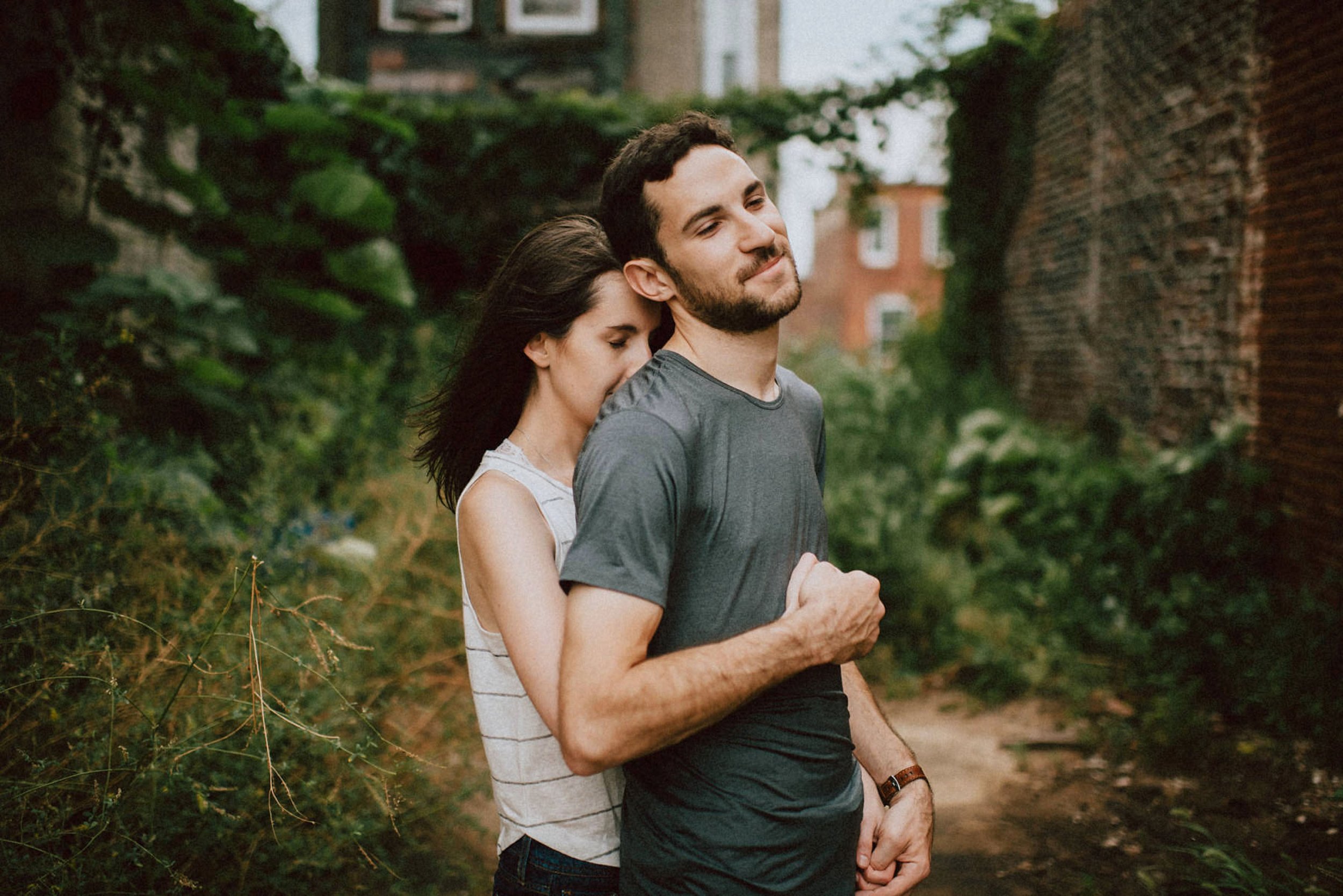 philadelphia_lifestyle_engagement_session_philly-36.jpg