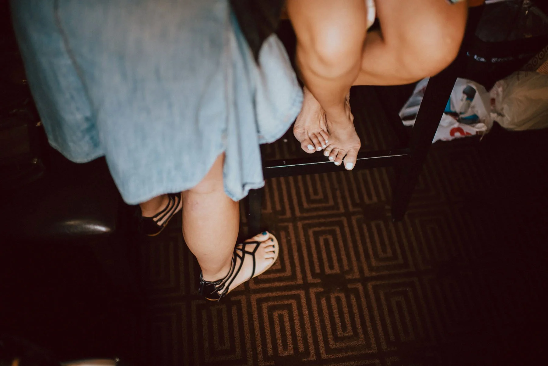 olde-bar-historic-bookbinders-wedding-9.jpg