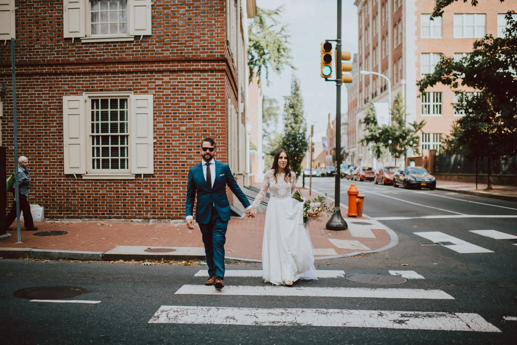 olde-bar-historic-bookbinders-wedding-80.jpg