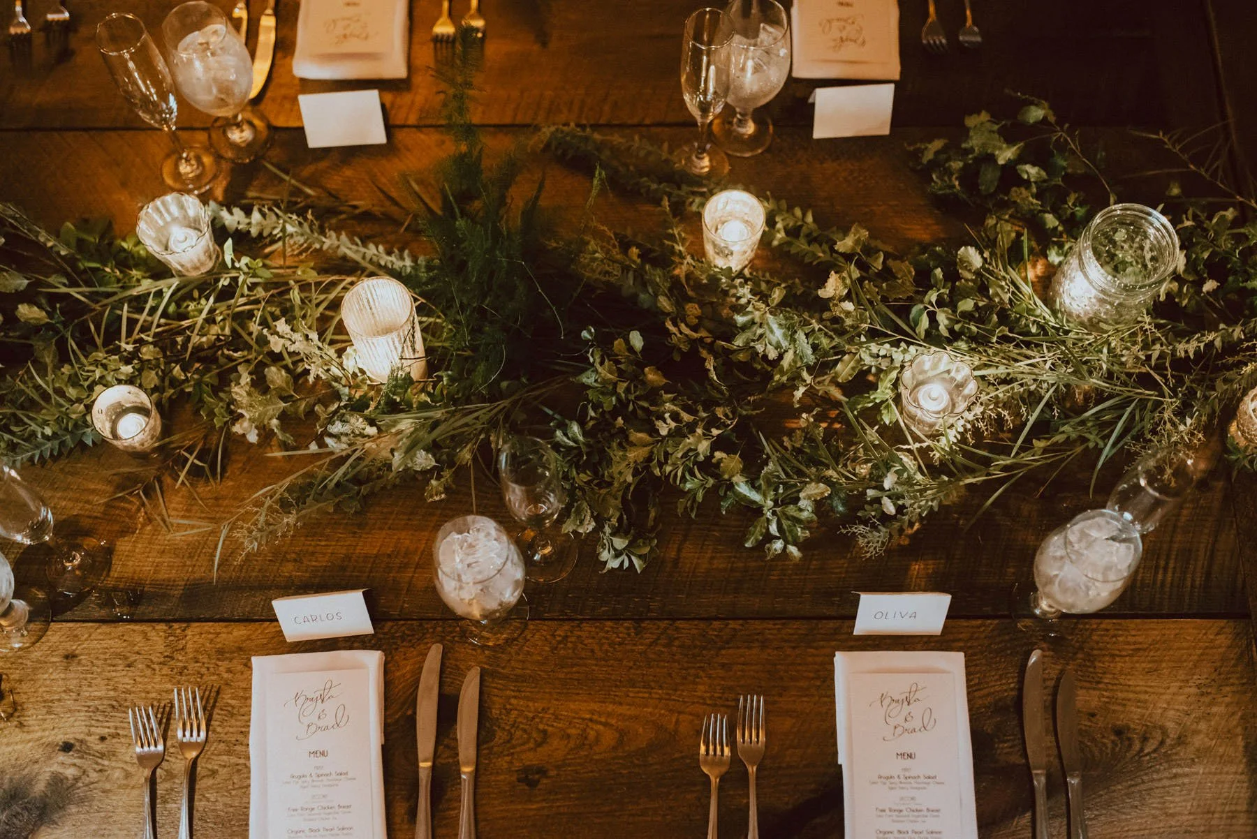 olde-bar-historic-bookbinders-wedding-156.jpg