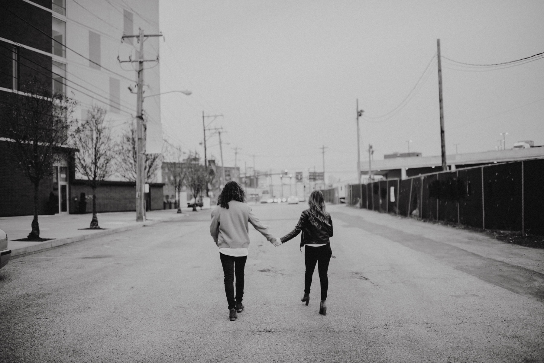 075-northern-liberties-engagement-session-16.jpg