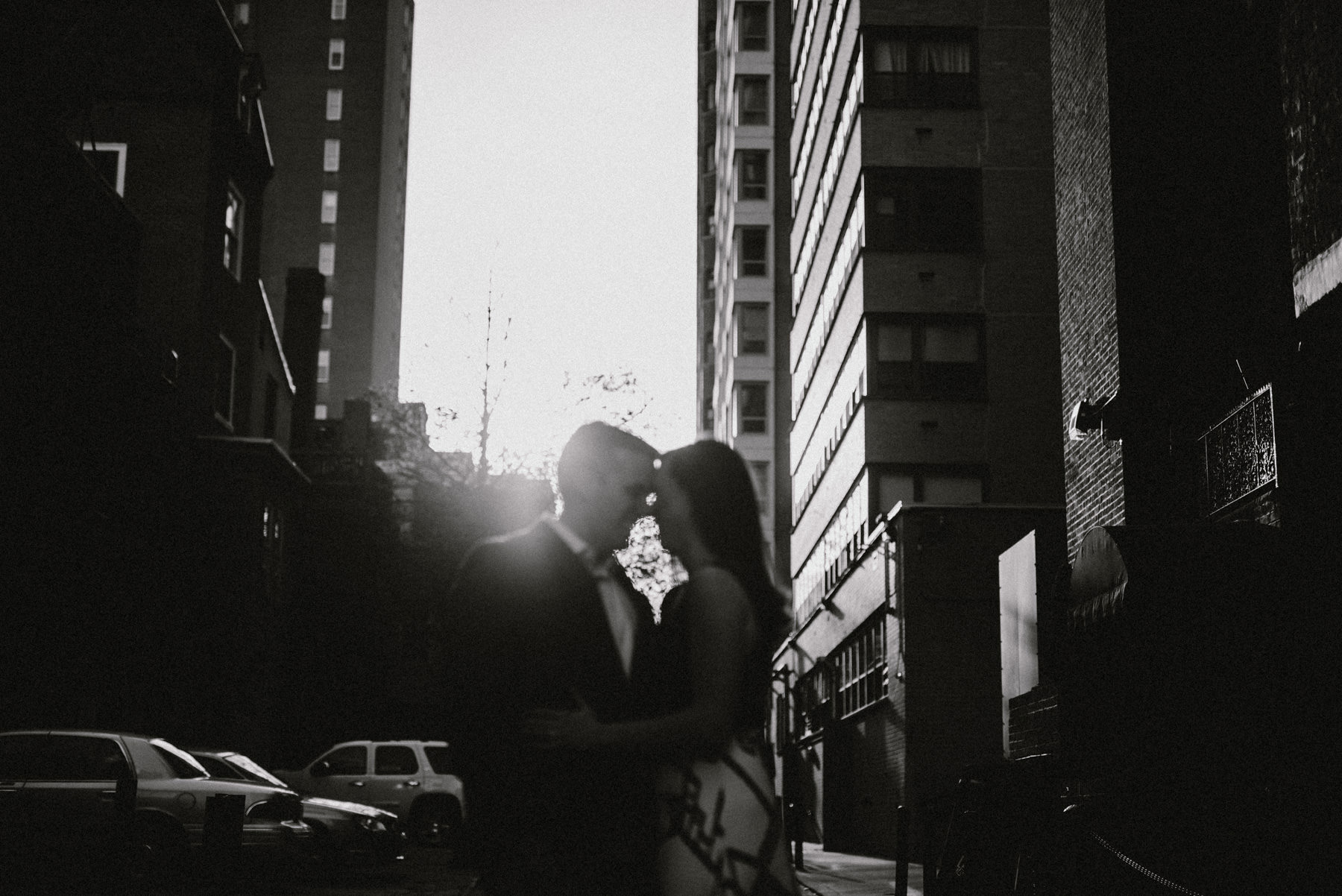 128-philly-engagement-session-2-2.jpg