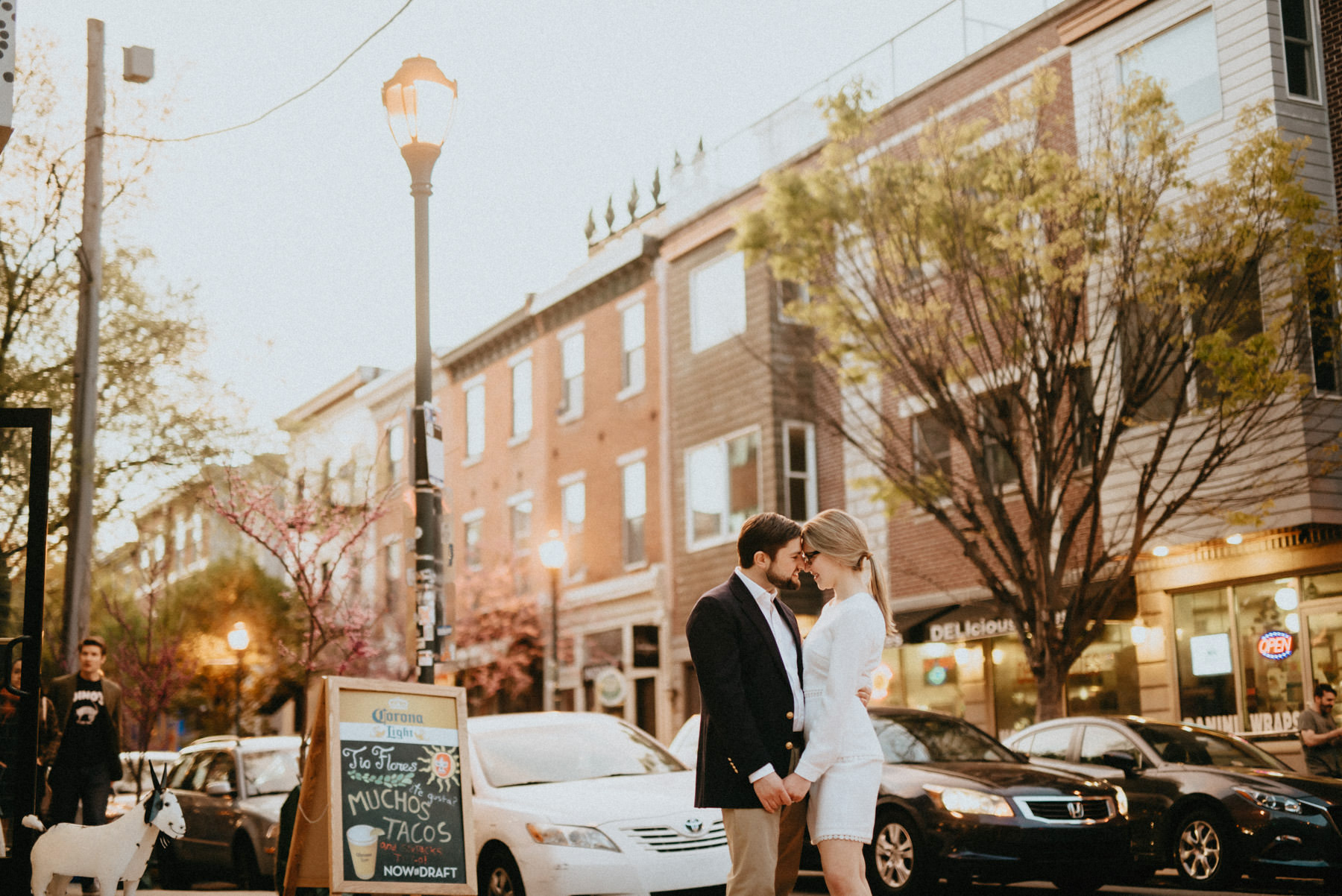229-philly-engagement-session-5.jpg