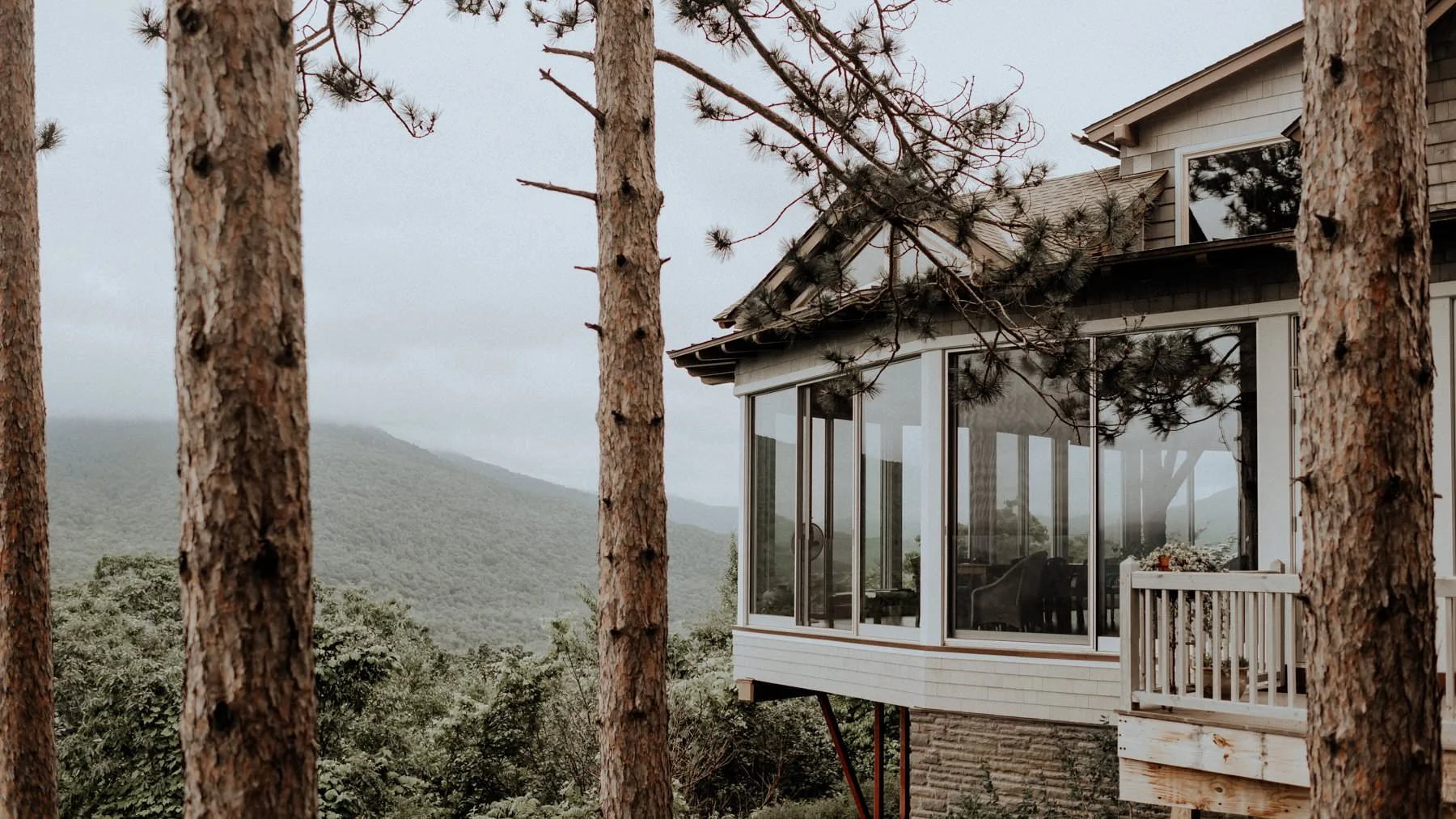 Onteora-Mountain-House-wedding-photographer-5.jpg