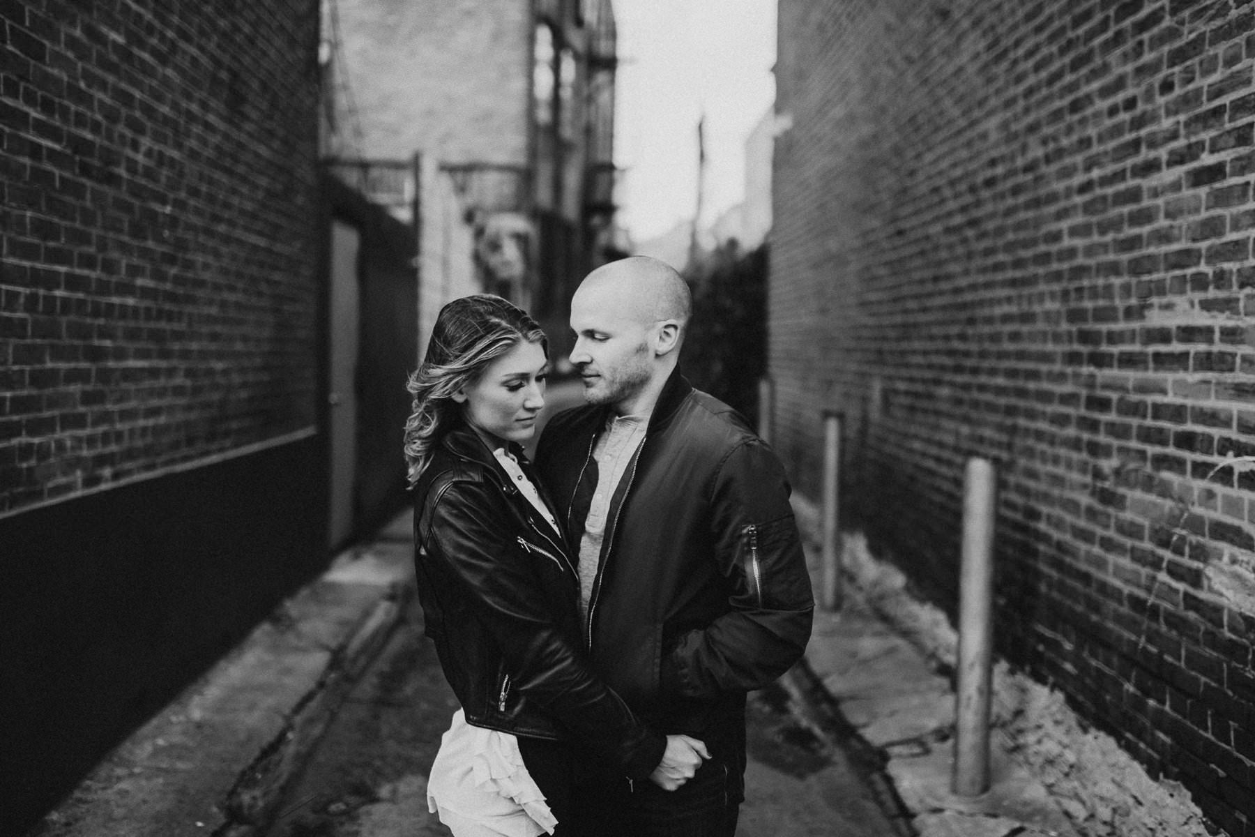 northern_liberties_engagement_session-46.jpg