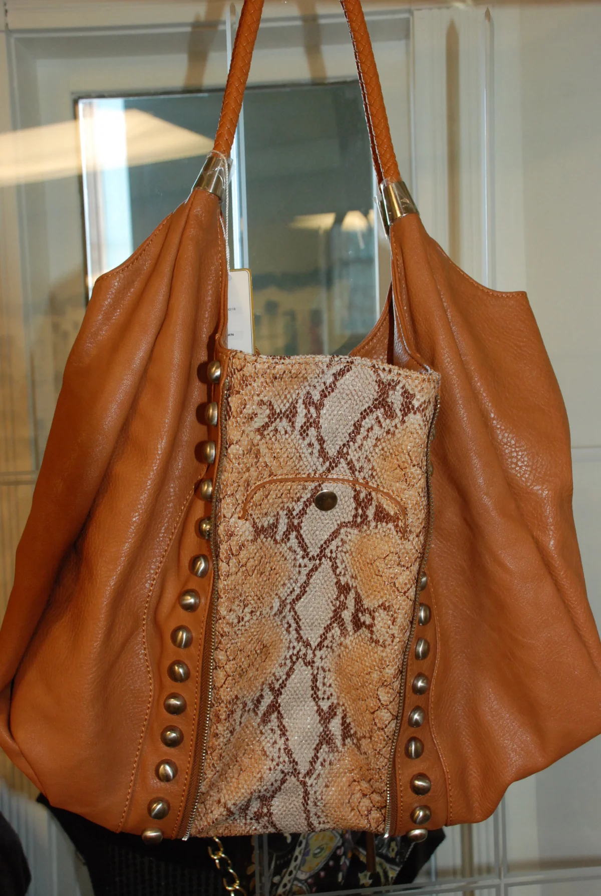 samoe style designer expandable shoulder bag.jpg
