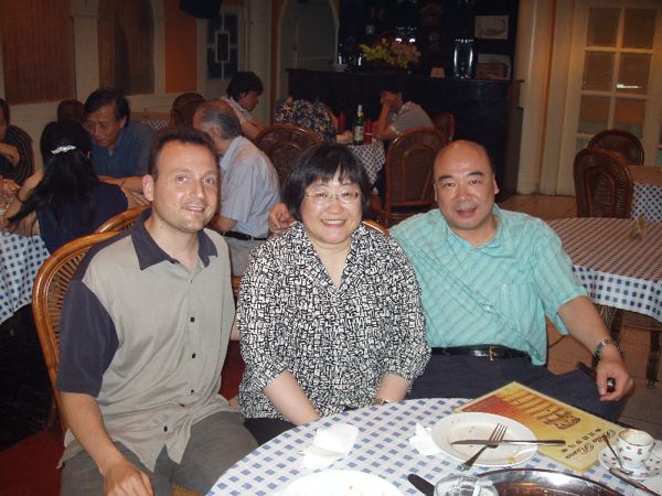 derek_with_chen_yi_zhou_long.jpg