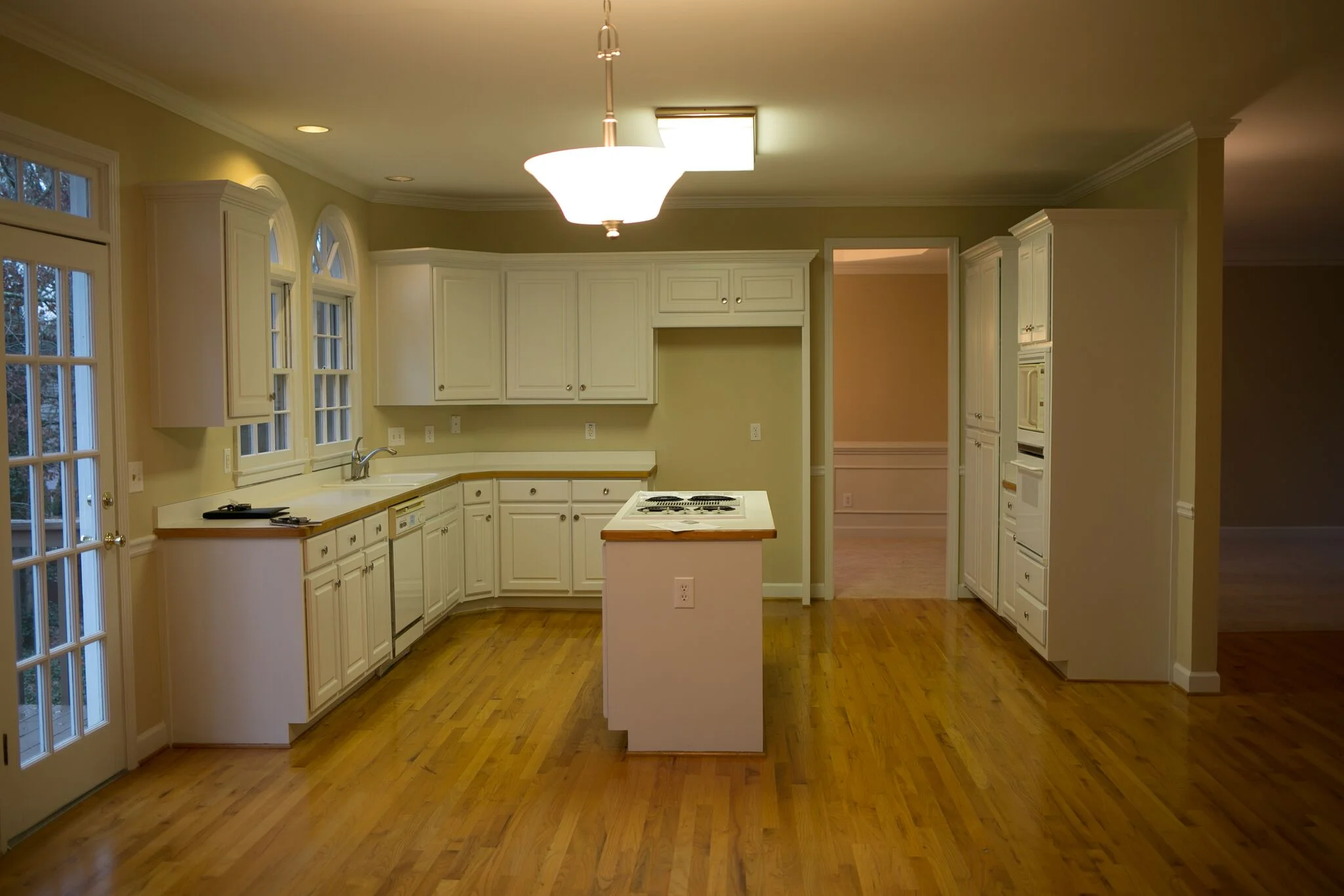 977A1440_preview.jpg