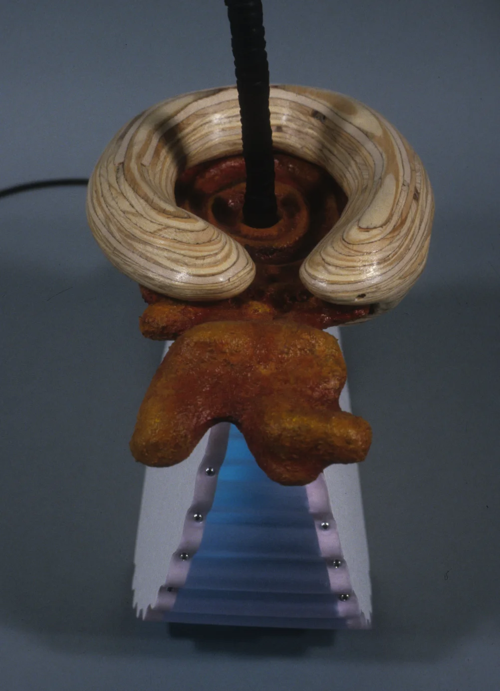 16lampthingydetail.jpg