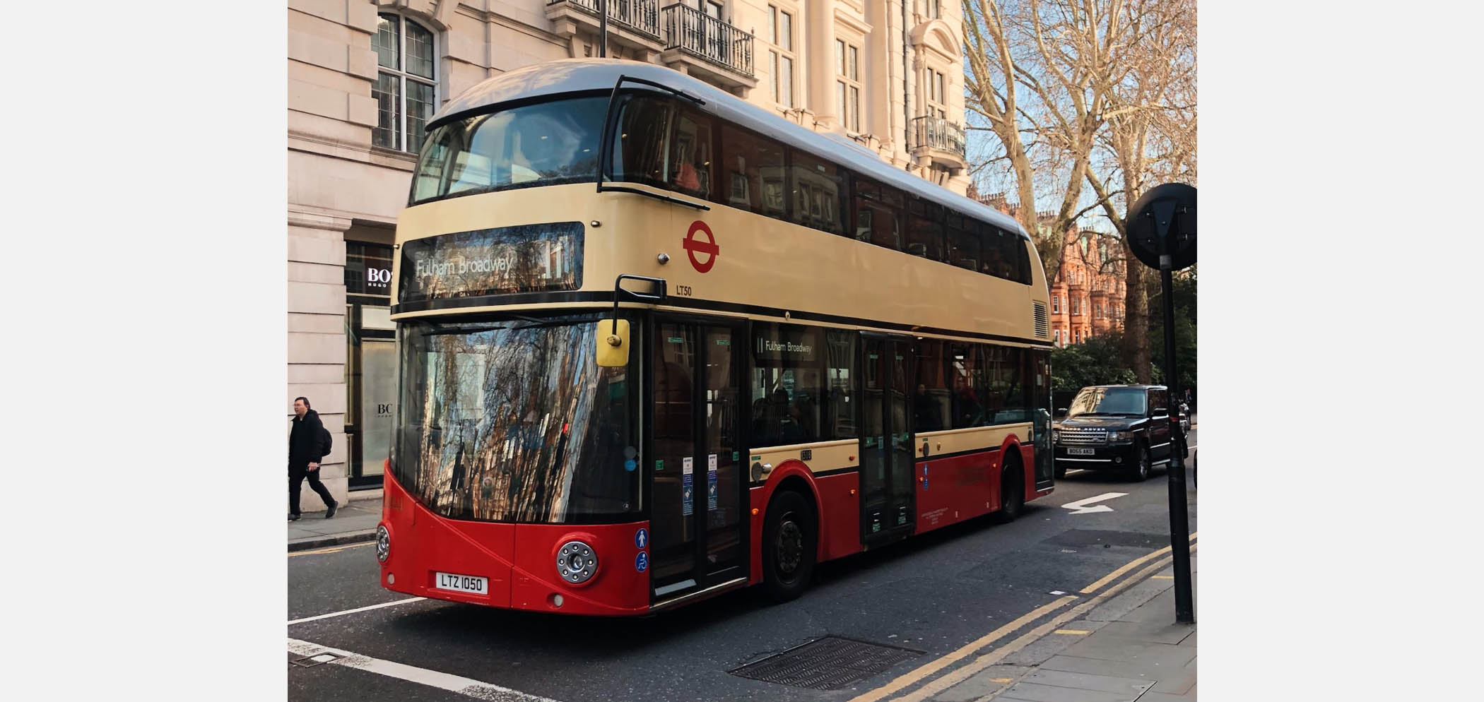bus1.jpg