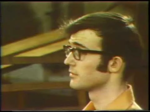 Collage New Music (ca. 1976) rehearses Eight Songs for a Mad King