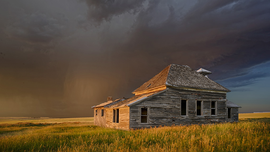 School House Storm #2,Vic Prislipsky,National Park Photography Club,2nd Place,Color Projected