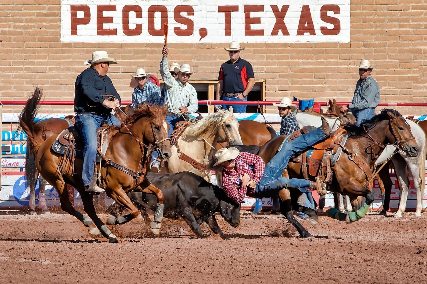 A Crowd in Pecos Texas,	Sam Lucas, Dallas Camera Club,	1 HM
