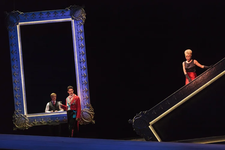 KarliCadel-KingStageOrch-6755.jpg