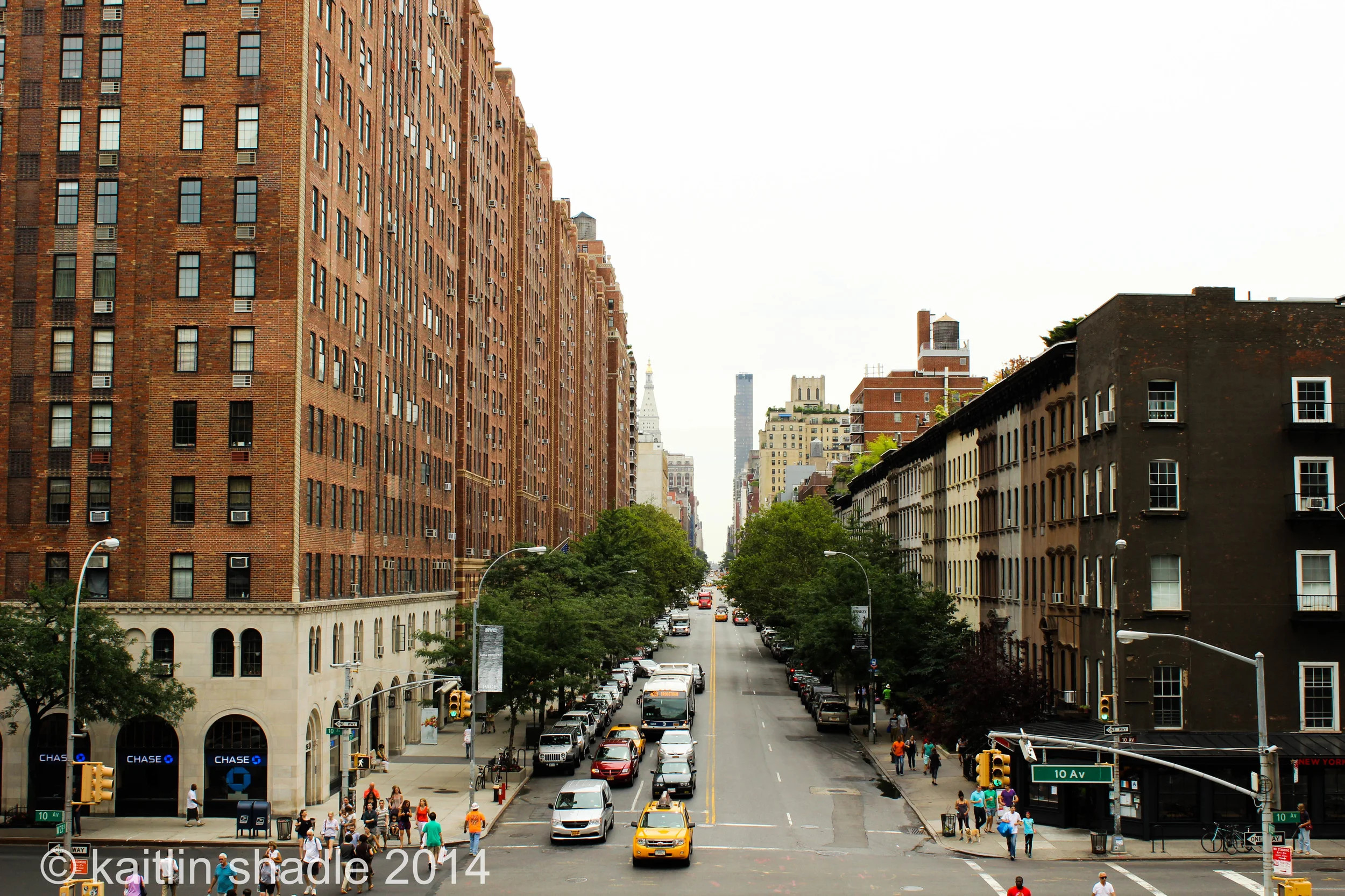 10th Av