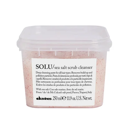 SOLU sea salt scrub cleanser