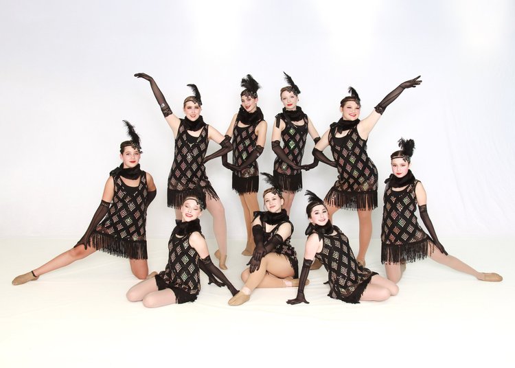 Ward School Of Dance logo