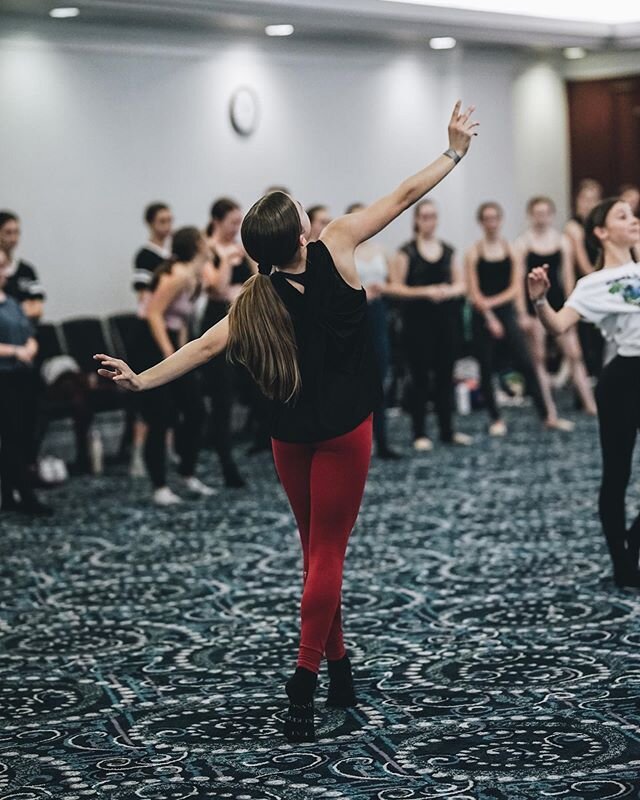 We are all reaching, pushing and growing amidst constraints right now. Dancers always find a way to persevere ❤️
⠀⠀⠀⠀⠀⠀⠀⠀⠀
#puredanceca #lovetodance #thenextstep #puredancevan