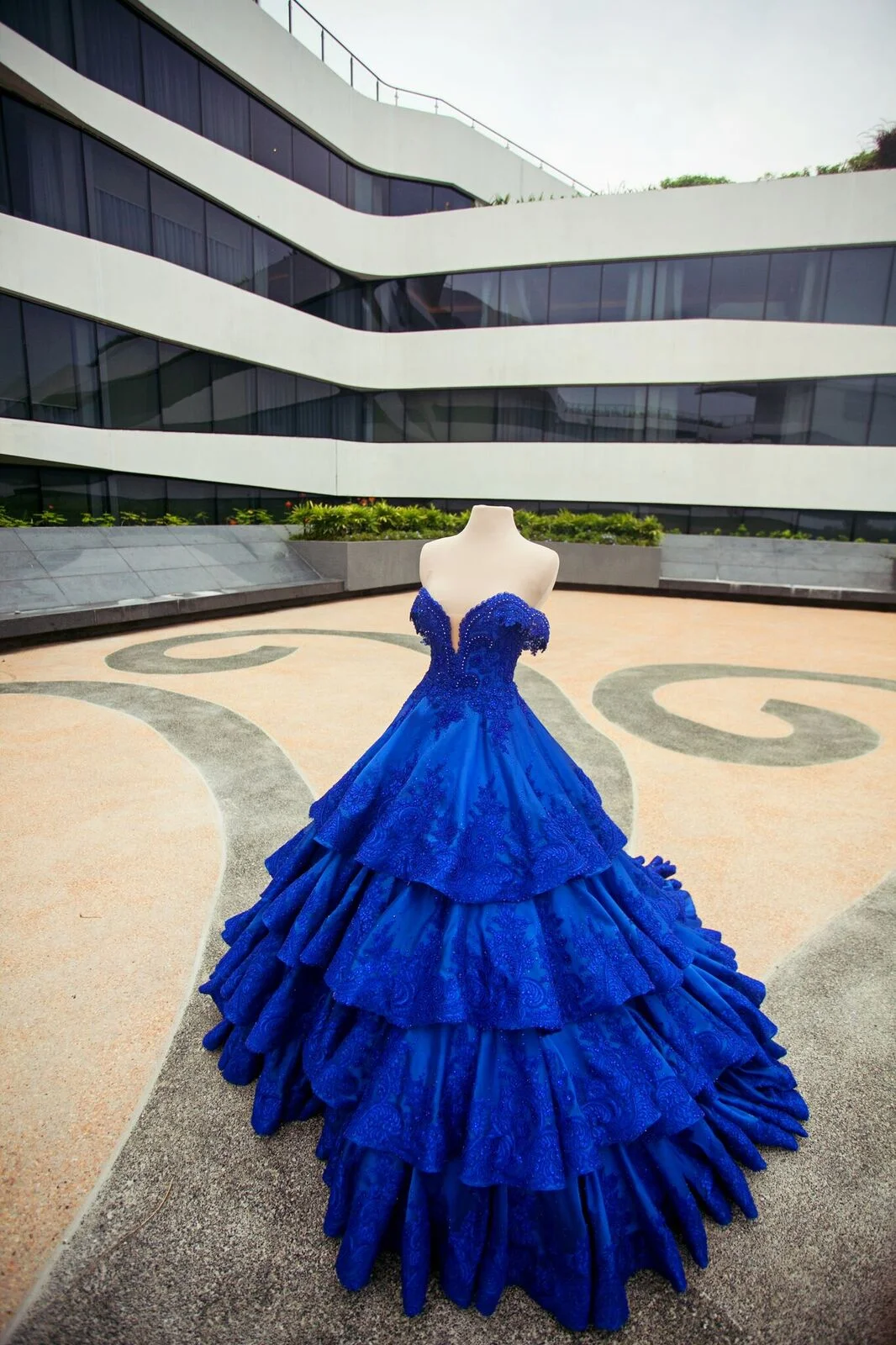 mak tumang ball gown