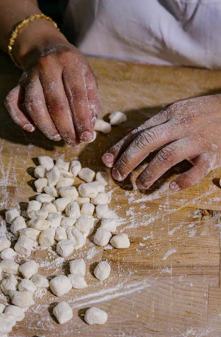 Charlie-Bird-May-2023-ANIMATIONS-PASTA-ROLLING.gif