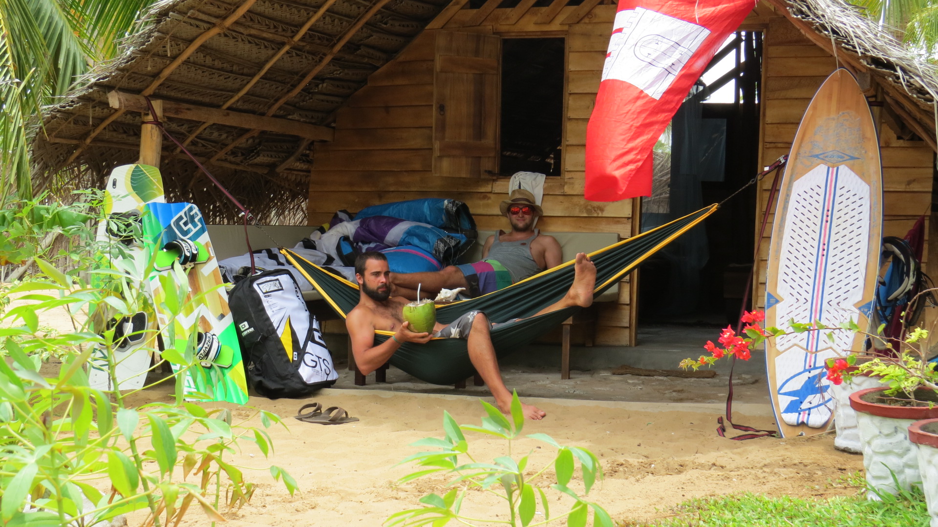 Wooden-cabanas-kalpitiya.JPG