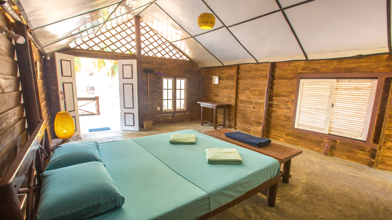 eco-cabanas-kalpitiya-ruuk-village-ensuite.jpg