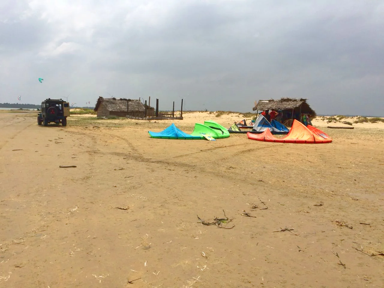 discover-kalpitiya-by-jeep-kitesurfing (1).jpg