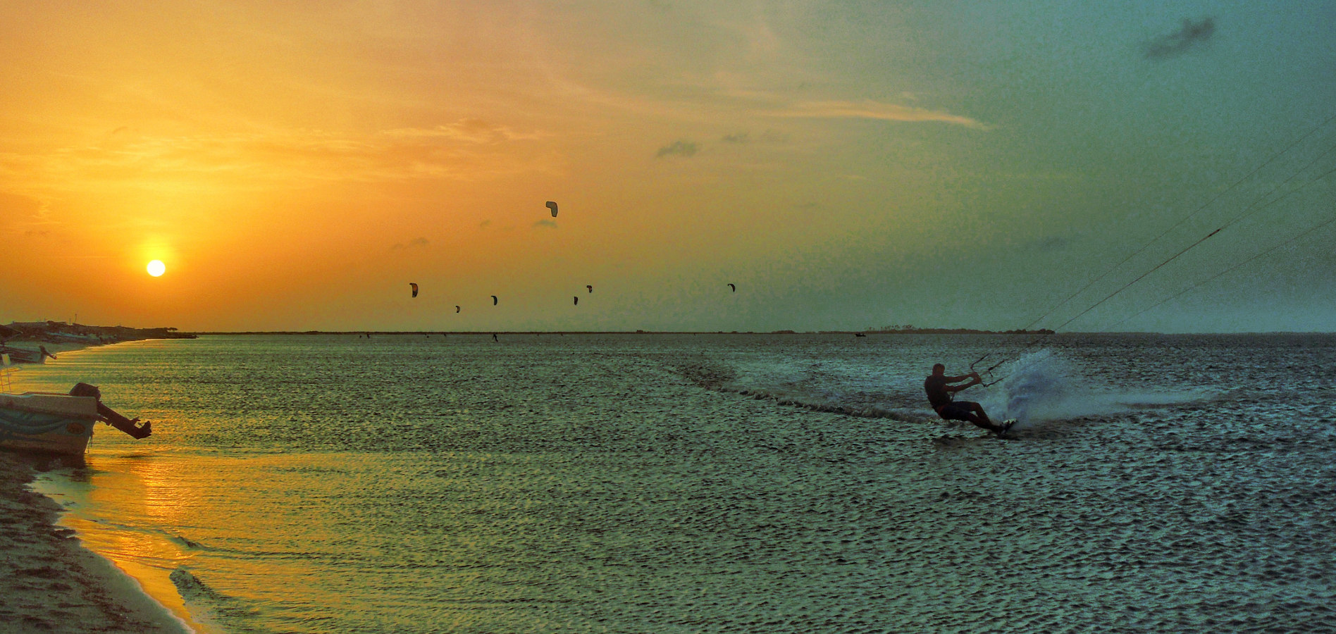 Vellai-magic-spot-Over-night-sunset.jpeg