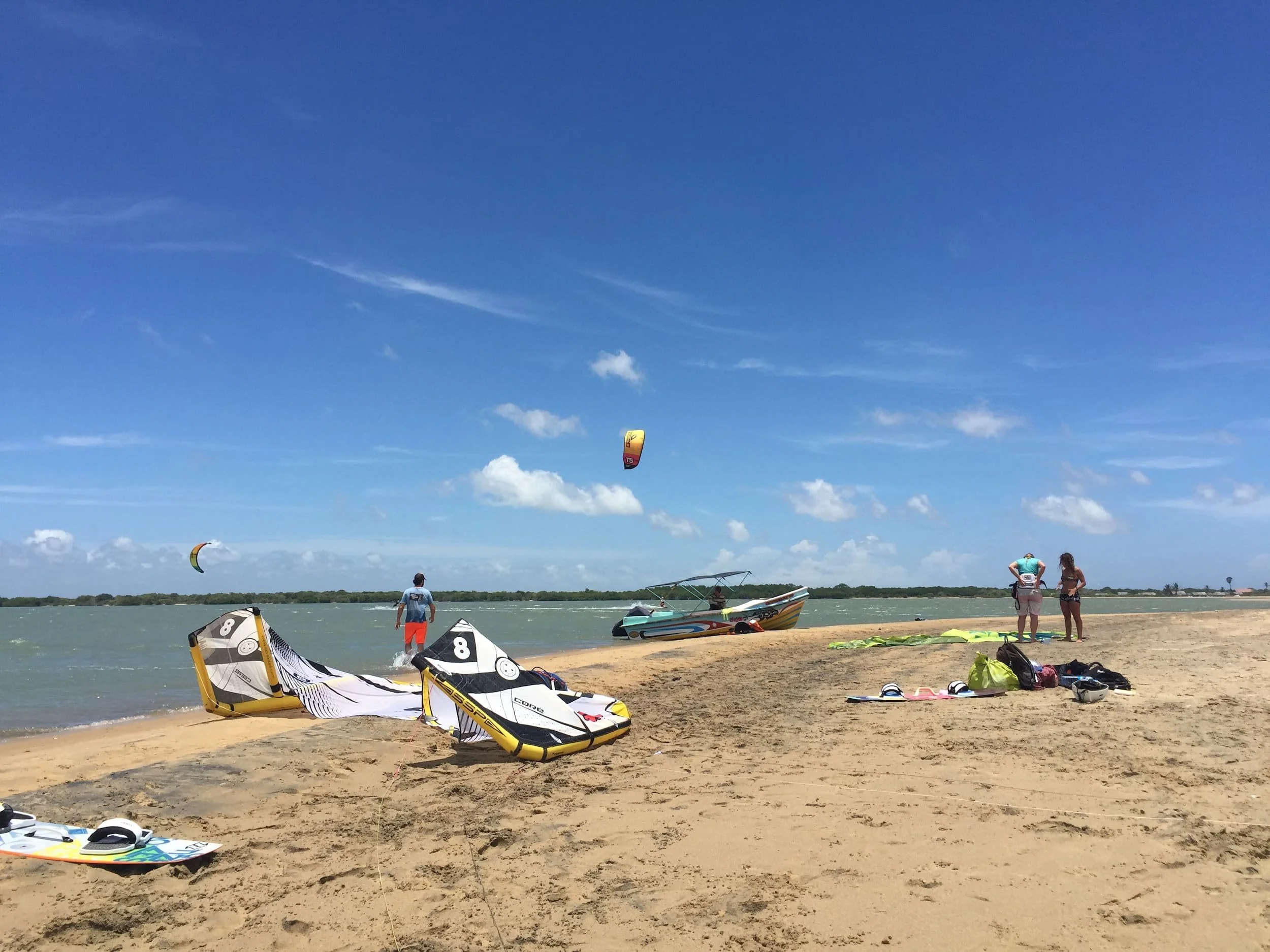 kite-beach-sri-lanka-dream-spot-kalpitiya.jpg
