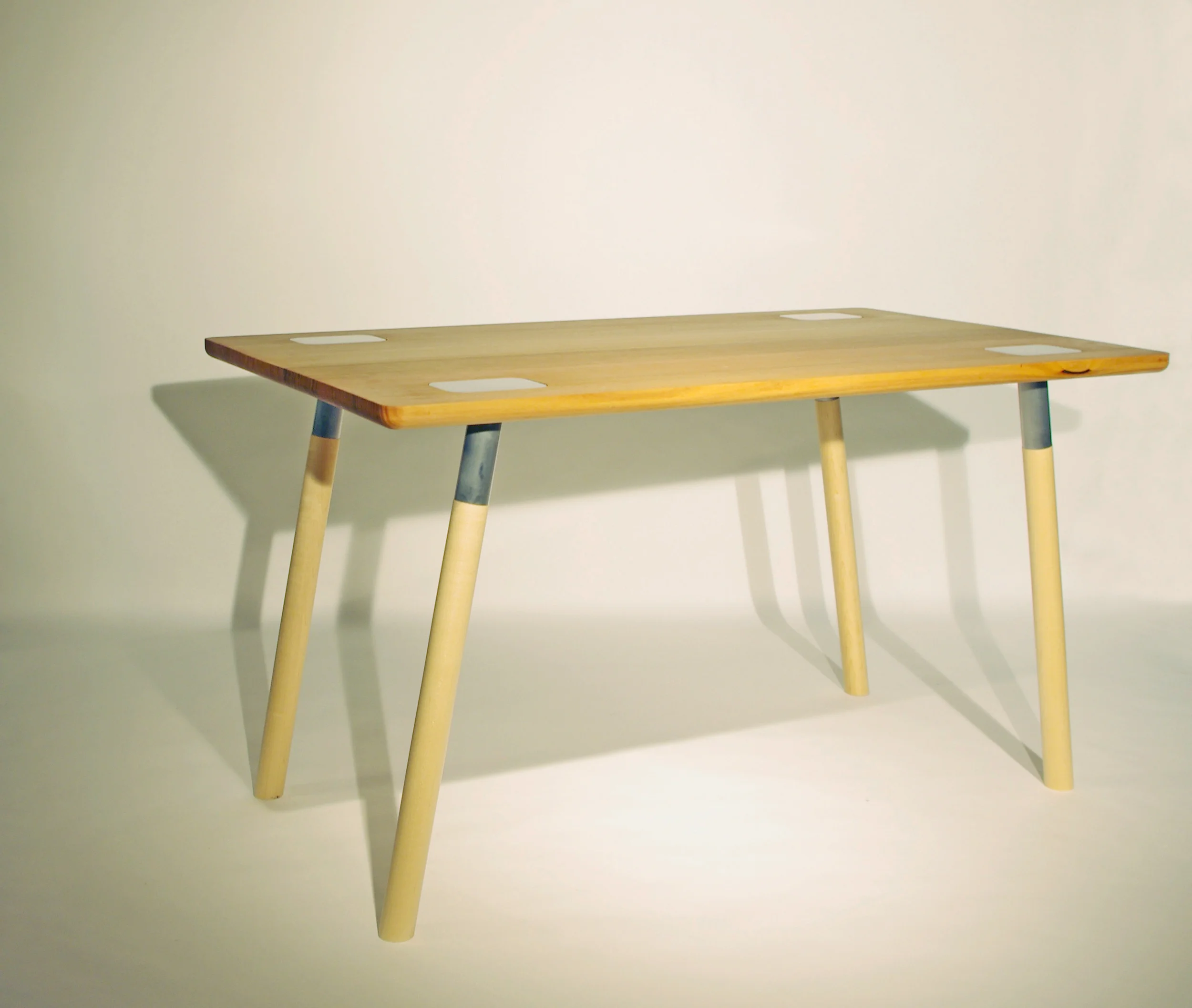 Threaded Out Table