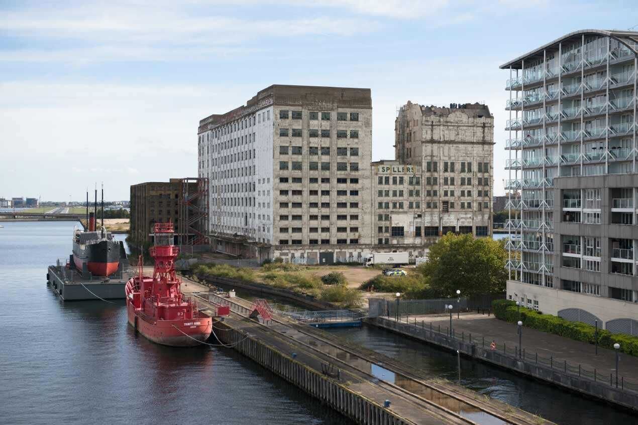 SS Robin, Lightship and Milennium Mills