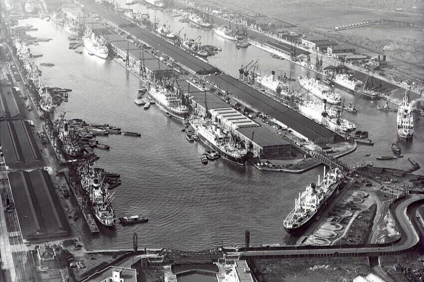 Royal Docks looking west c 1950