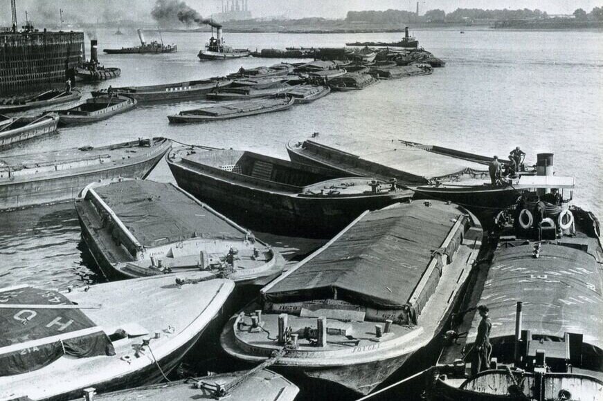 Thames entrance to Royal Docks c 1930