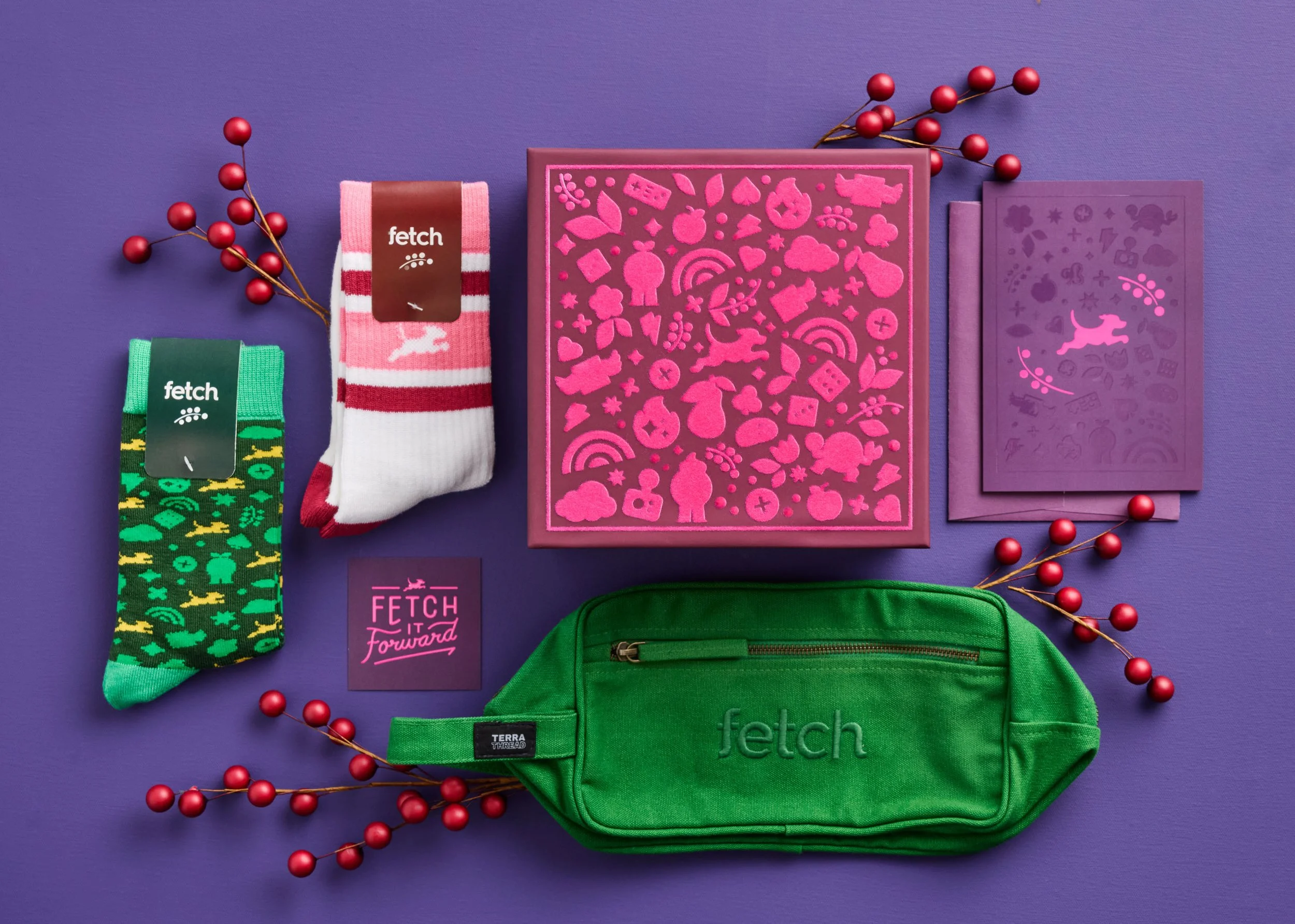 Merch_Fetch_Holiday_2024_EmployeeGift_3.jpg
