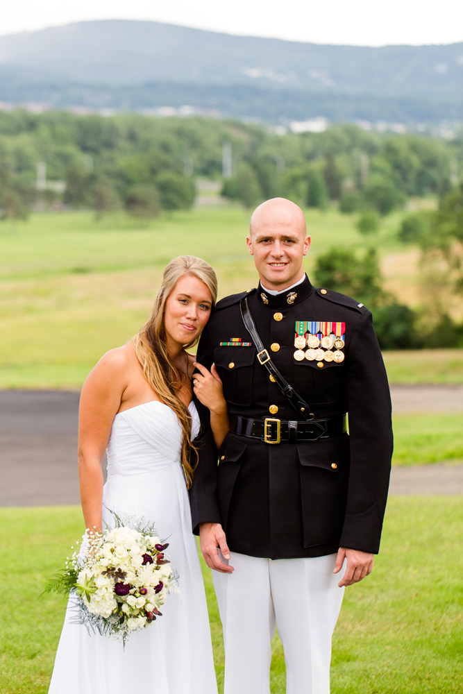 Marine groom