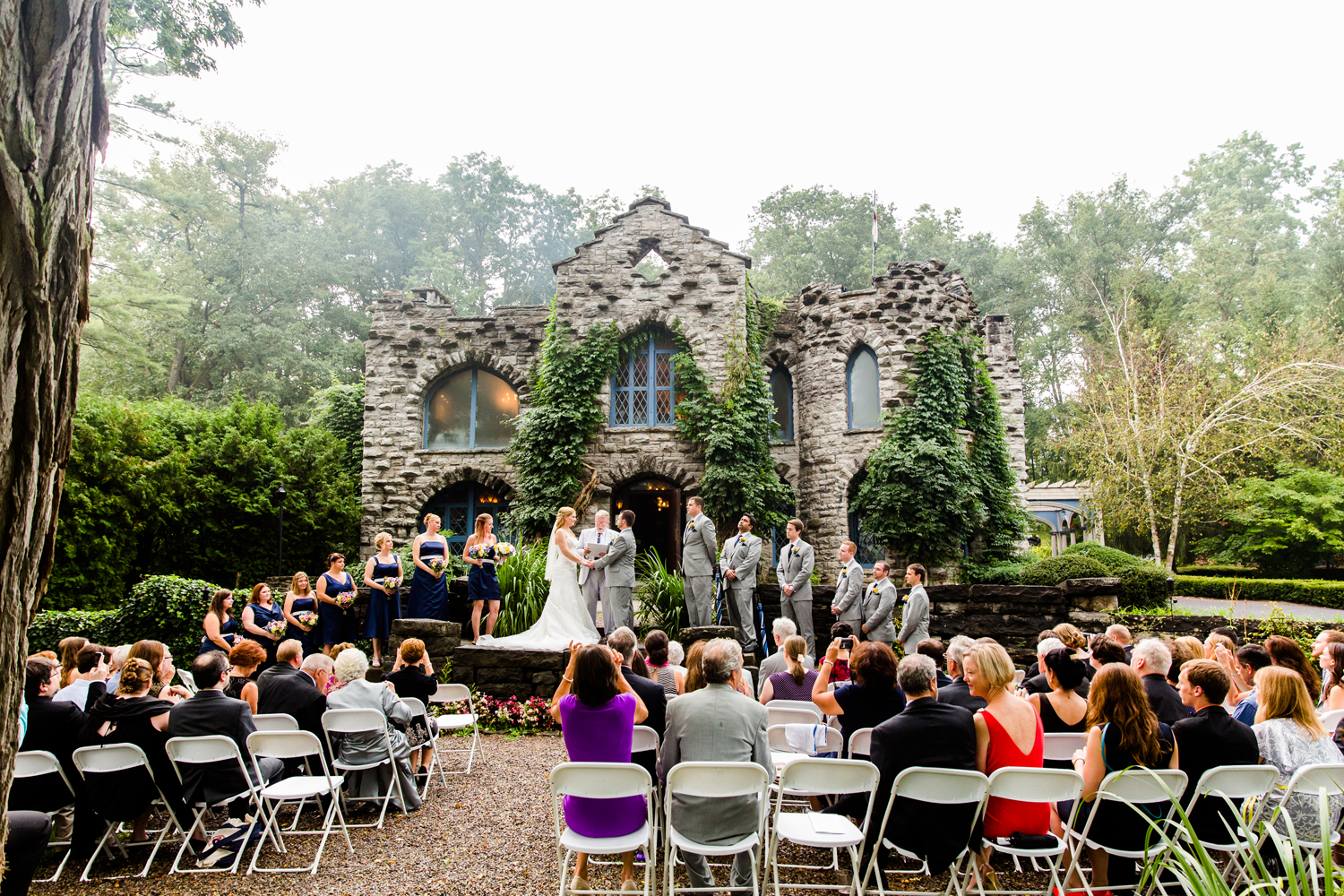 Beardslee Castle wedding ceremony