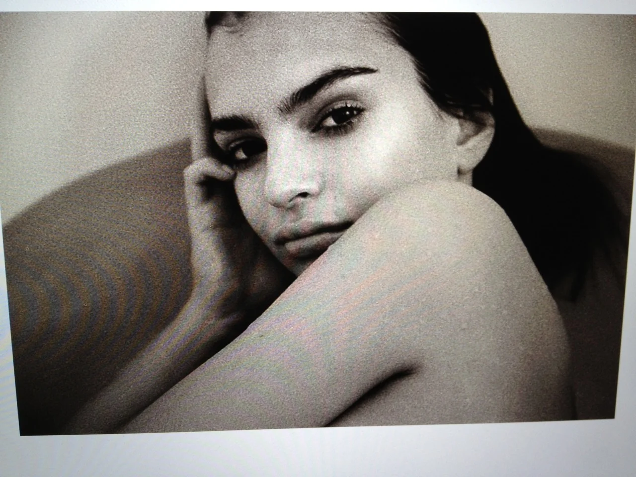 emily-ratajkowski-04.jpg