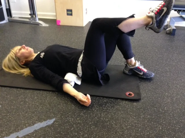 Knee stays at a 90 degree bend, and cinch those TVA like pulling a drawstring around your waist