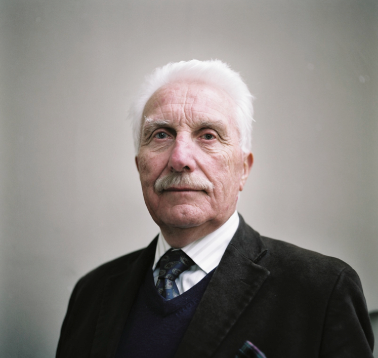 Ray Henwood, On Set , Separation City, Gareth Moon,