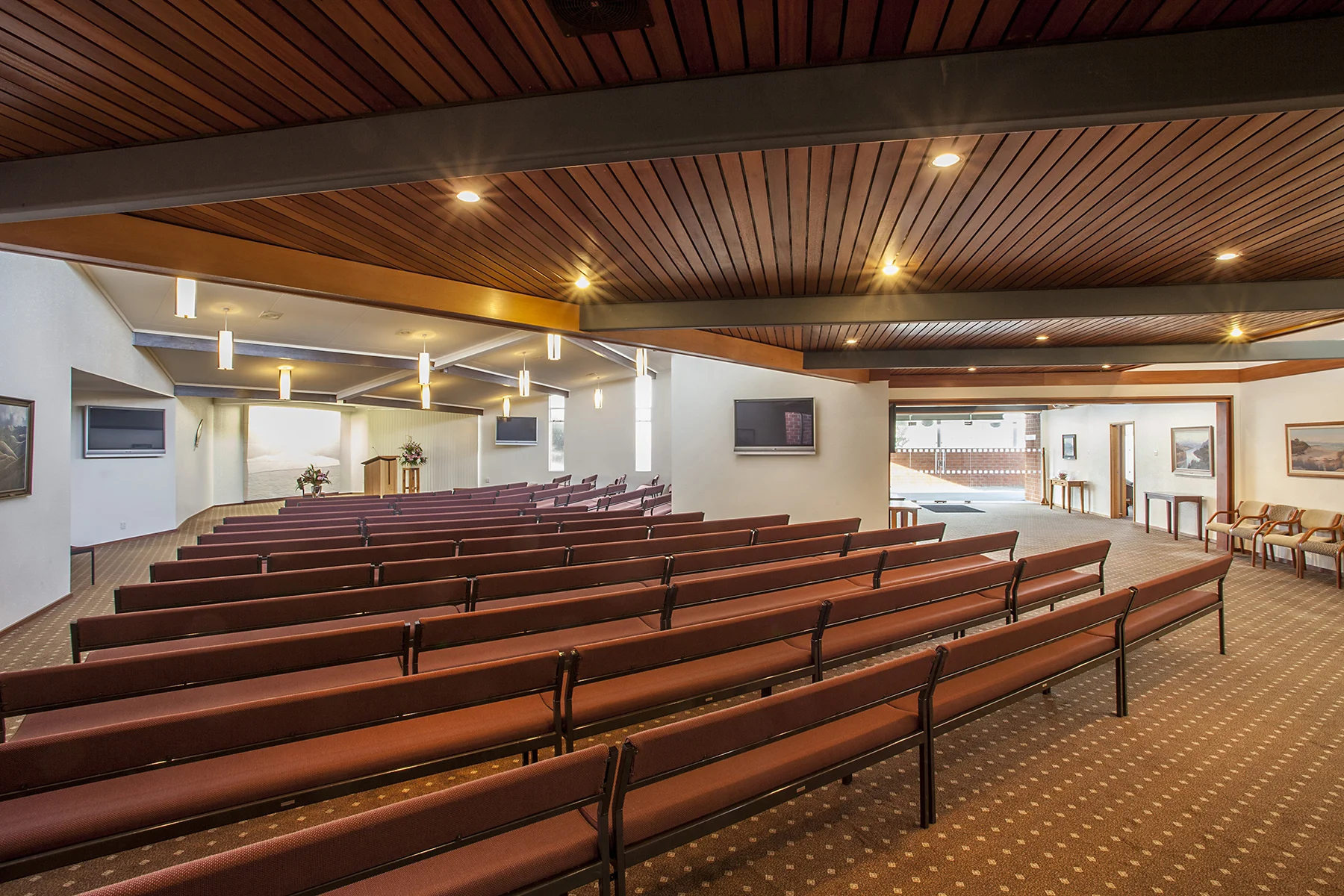 Hope and Sons Chapel Dunedin 523 Andersons Bay Road Phone: 03 455 5074 View on Google Maps
