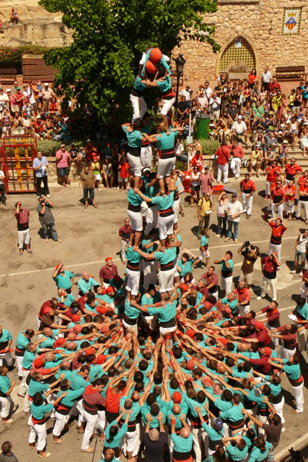 Casteller by calafellvalo.jpg