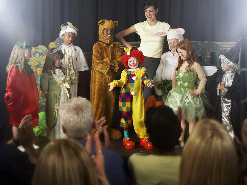 school-play-200241406-001.jpg